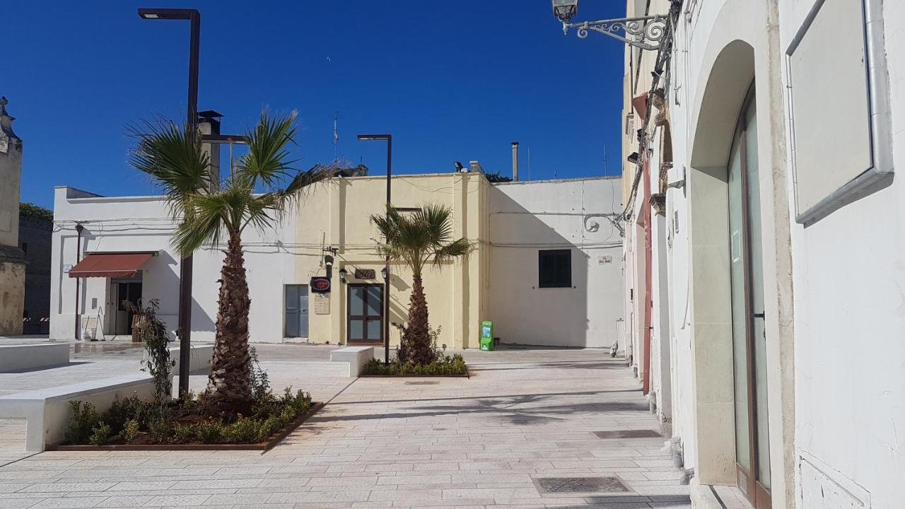 La Casa Al Castello Hotel Copertino Exterior photo